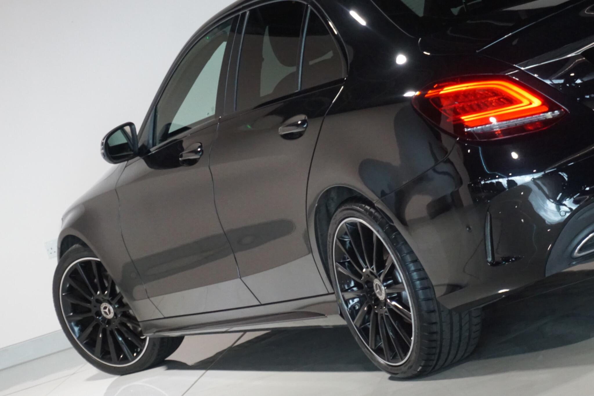 Mercedes-Benz C Class 2.0 C220d AMG Line Night Edition (Premium) Saloon 4dr Diesel G-Tronic+ Euro 6 (s/s) (194 ps)